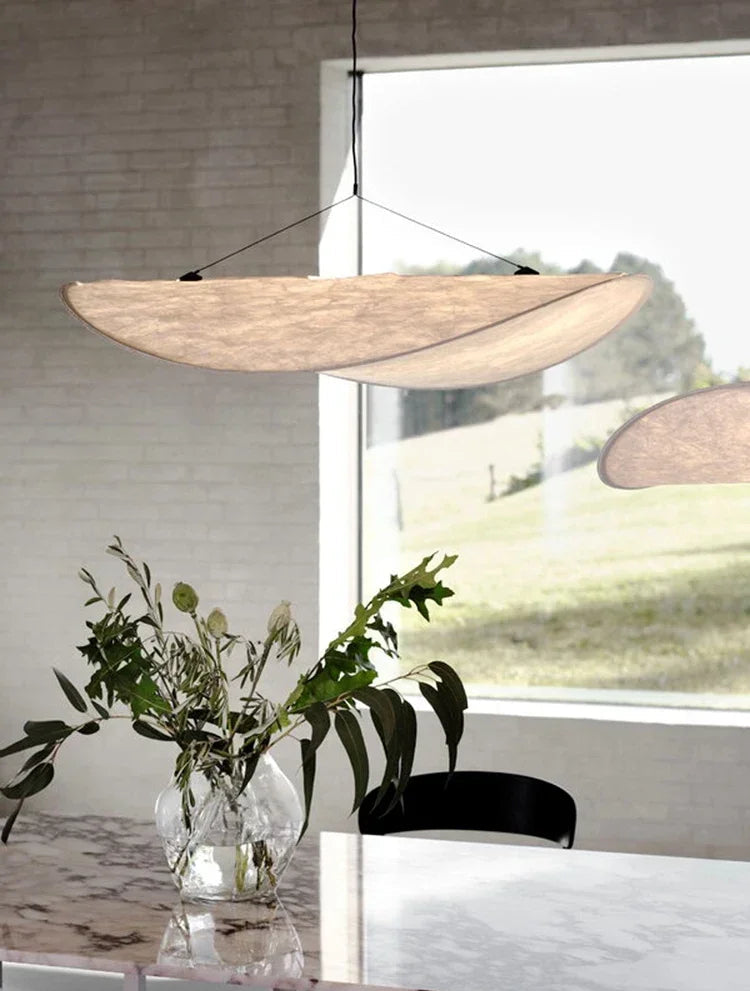 Tense Taklampe i Silke – Moderne Eleganse for Stue og Spisestue