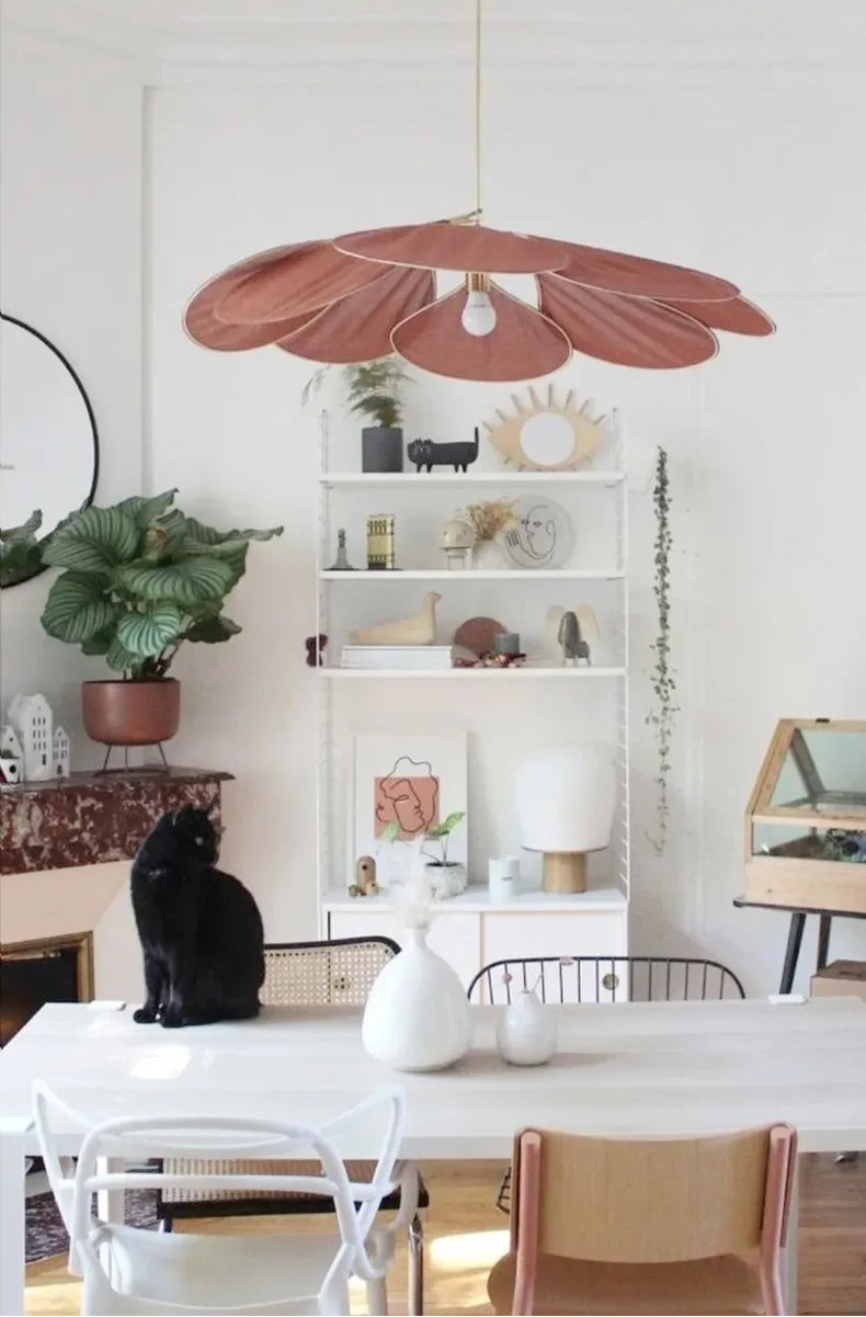Japandi Bladformet Taklampe – Håndlaget Stoffdesign