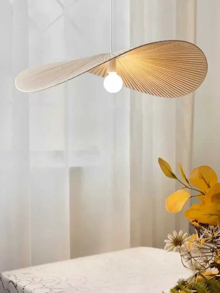 Nordisk Bølgeformet Taklampe – Moderne Minimalistisk Design