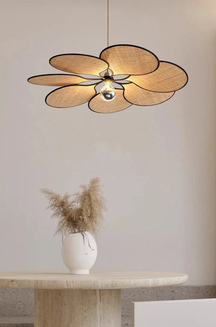 Blomsterformet Taklampe i Naturmateriale – Bohem & Skandinavisk Stil