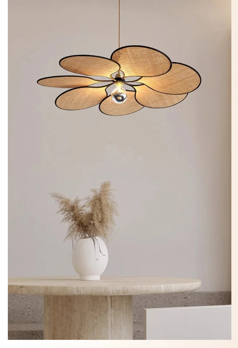 Blomsterformet Taklampe i Naturmateriale – Bohem & Skandinavisk Stil