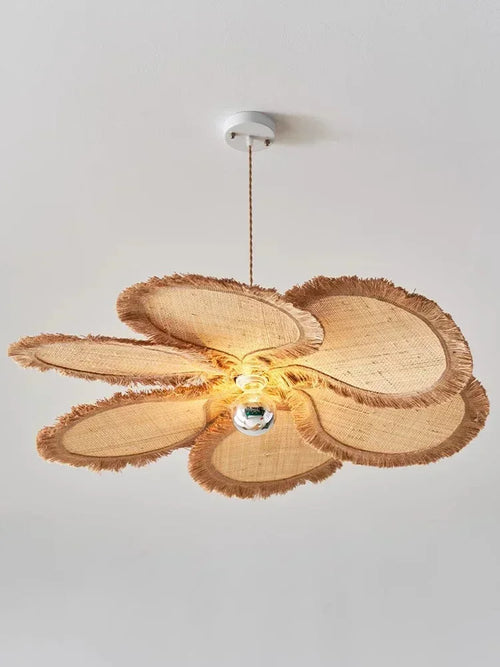 Boho Raffia Taklampe – Håndlaget Bladdesign