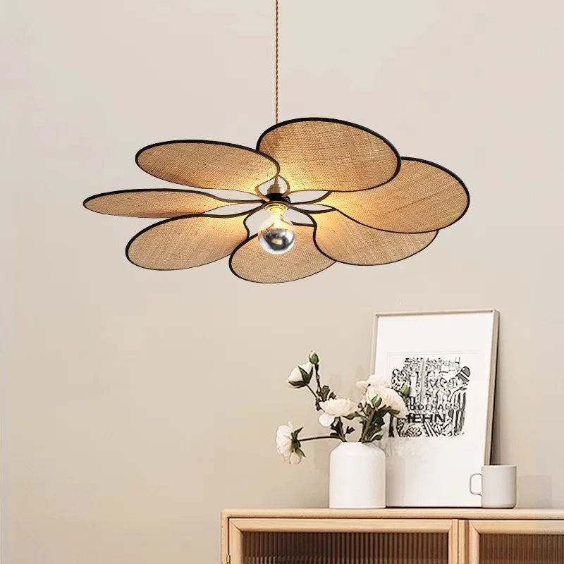 Blomsterformet Taklampe i Naturmateriale – Bohem & Skandinavisk Stil