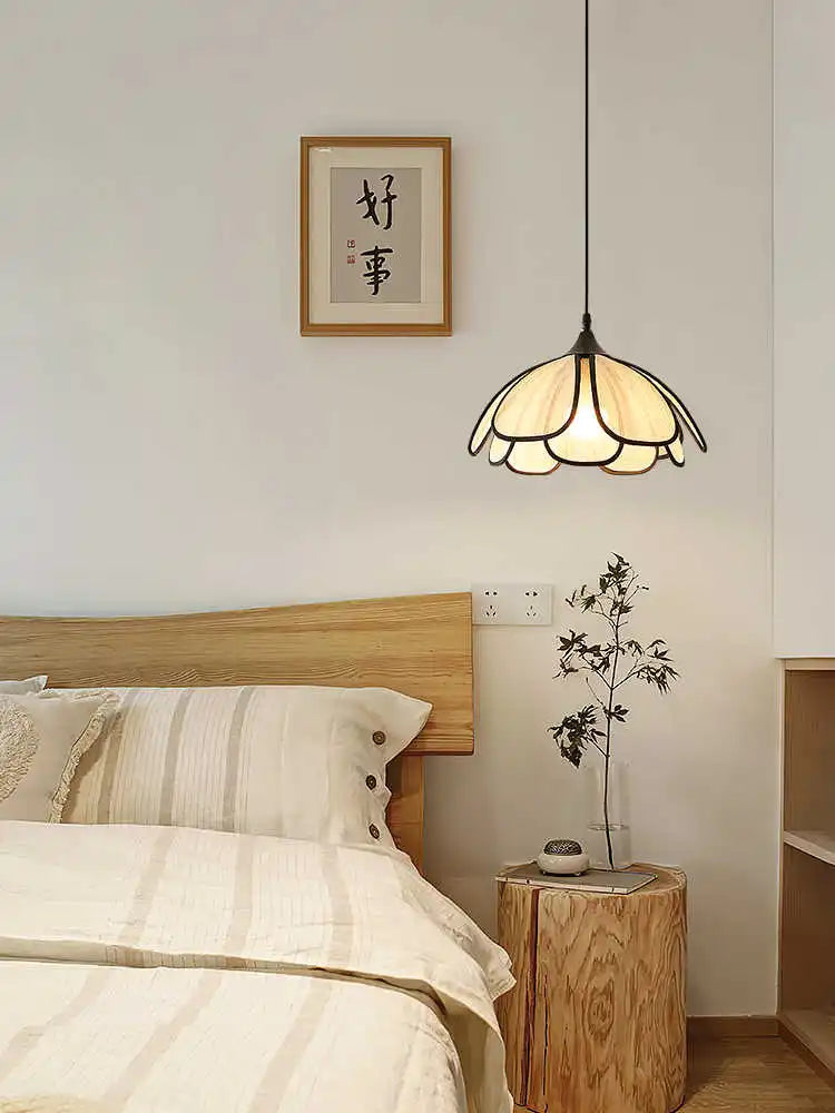 Lotus Blossom Taklampe – Håndlaget Art Deco Eleganse