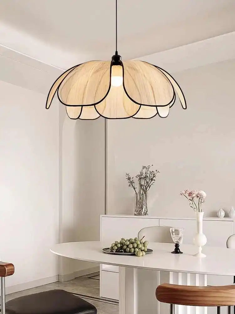 Lotus Blossom Taklampe – Håndlaget Art Deco Eleganse