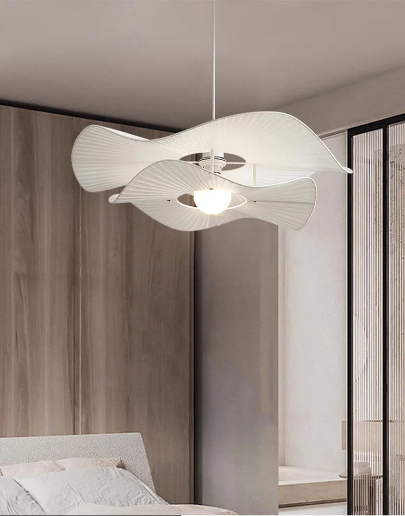 Elegant Stofftaklampe i Moderne Design