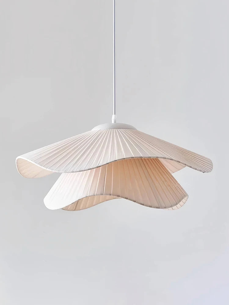 Elegant Plissé Taklampe – Skandinavisk Design
